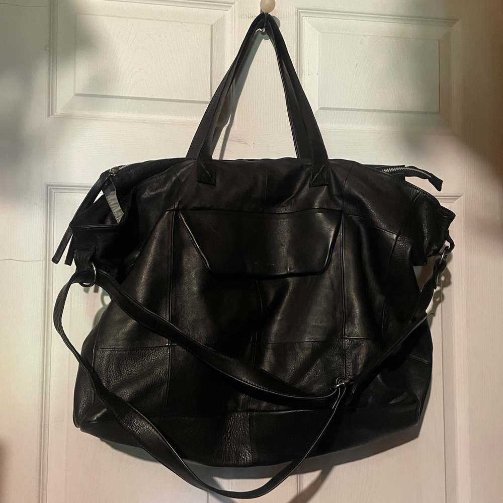 New Day & Mood XXXL leather bag